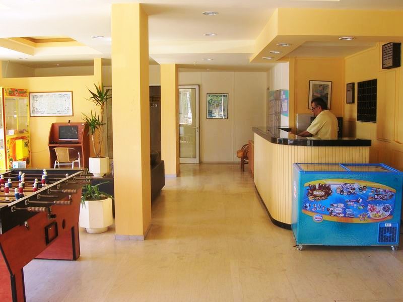 Simple Hotel Hersonissos Sun Ngoại thất bức ảnh